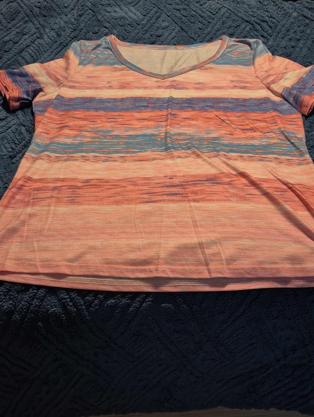 Flamingals V Neck Top Sz XL